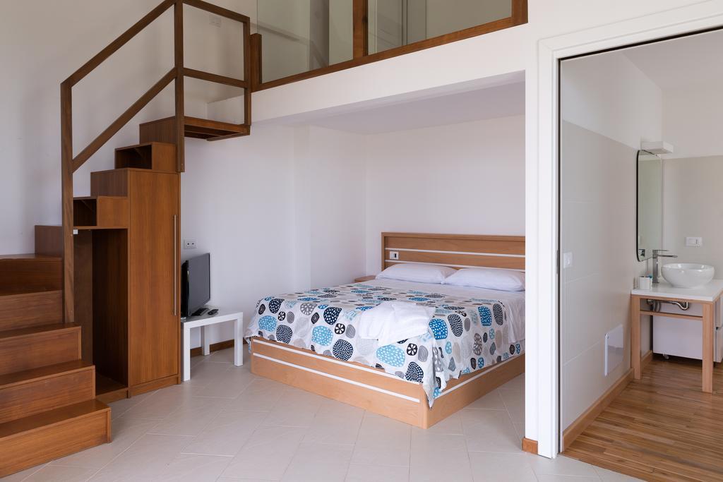 Lalena'S Garden Otel Portopalo Di Capo Passero Dış mekan fotoğraf