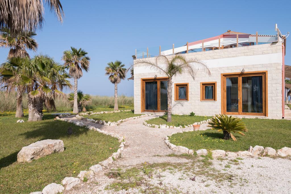 Lalena'S Garden Otel Portopalo Di Capo Passero Dış mekan fotoğraf